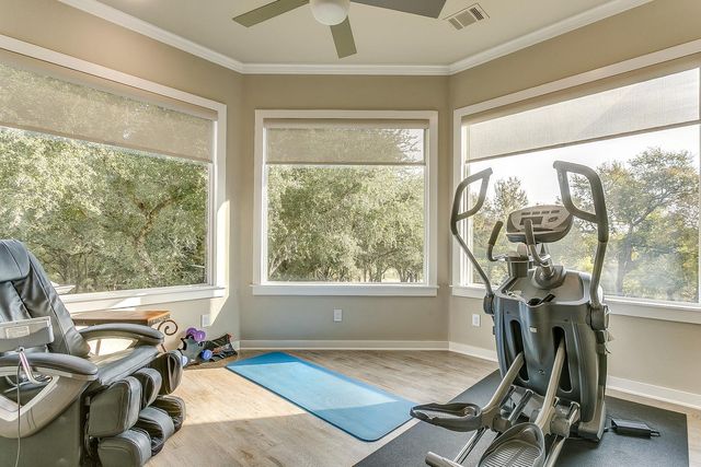 19069 Lakeview Court, Whitney, TX 76692