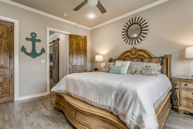 19069 Lakeview Court, Whitney, TX 76692