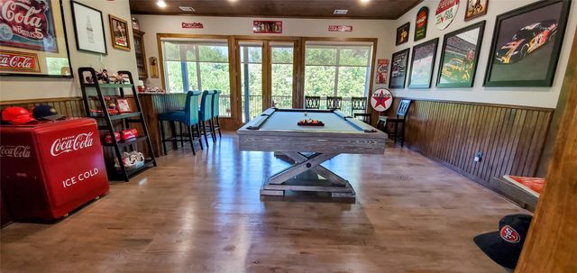 19069 Lakeview Court, Whitney, TX 76692