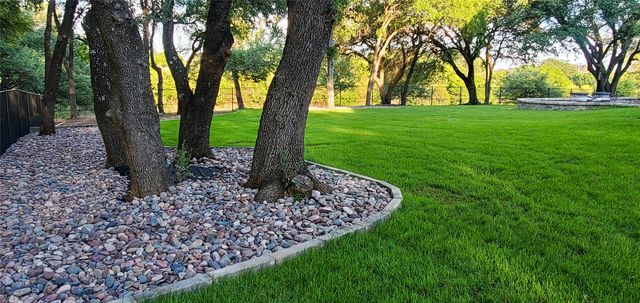 19069 Lakeview Court, Whitney, TX 76692