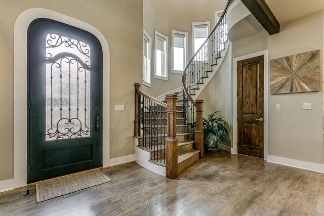 19069 Lakeview Court, Whitney, TX 76692