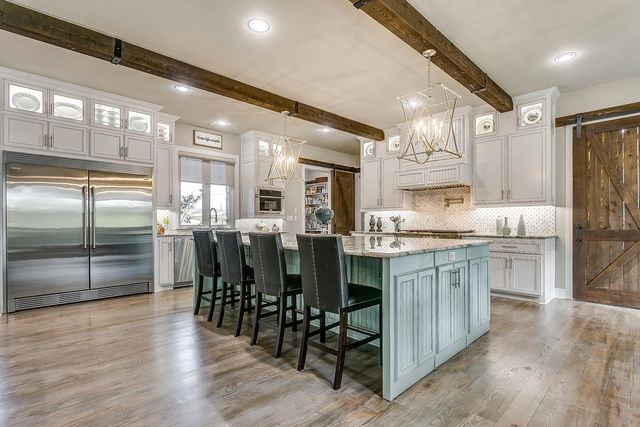 19069 Lakeview Court, Whitney, TX 76692