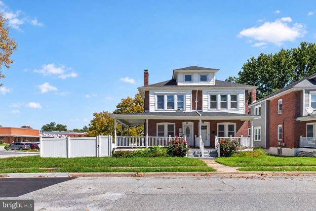 52 LAWSON AVE, Claymont, DE 19703