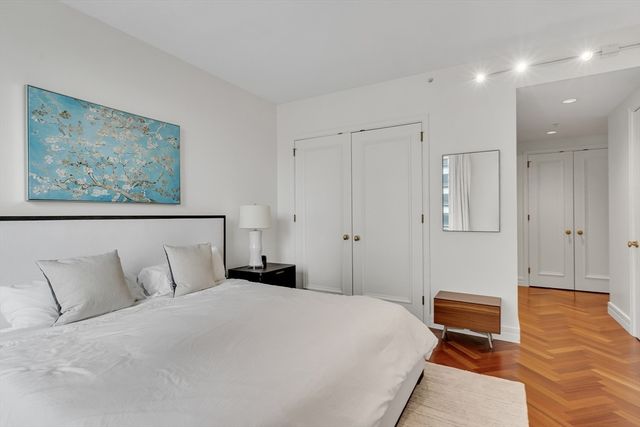 1 Avery Street 27C, Boston, MA 02111