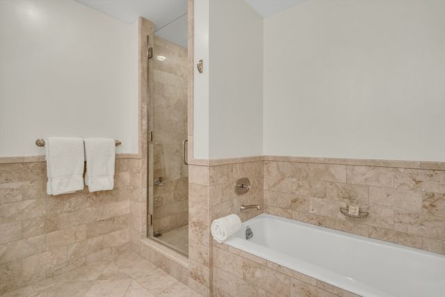 1 Avery Street 27C, Boston, MA 02111