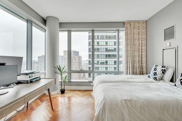 1 Avery Street 27C, Boston, MA 02111