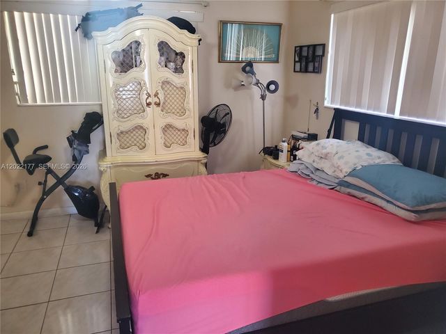 2644 SW 28th Ct, Miami, FL 33133