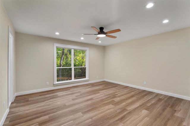 12333 Blue Water DR, Austin, TX 78758