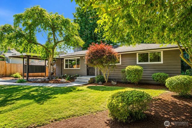 11229 29th Avenue SW, Seattle, WA 98146