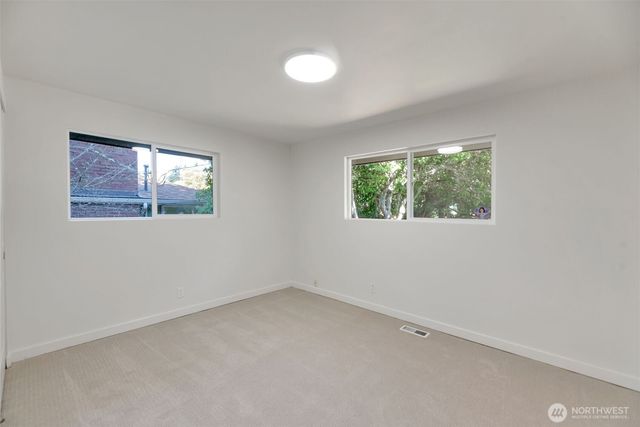 11229 29th Avenue SW, Seattle, WA 98146