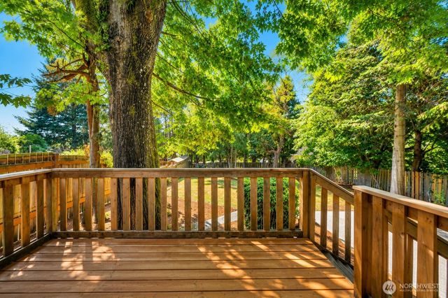 11229 29th Avenue SW, Seattle, WA 98146