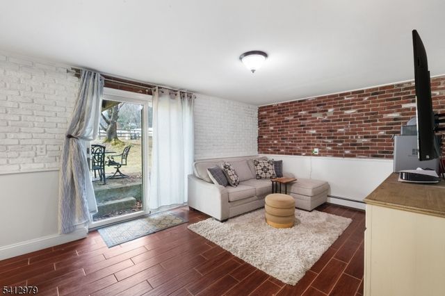 12 Mile Dr, Chester Twp., NJ 07930