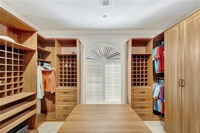 140 Waterway Lane, Vero Beach, FL 32963