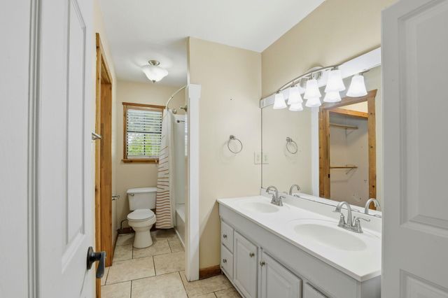903 SUMMIT CRES, Round Rock, TX 78664