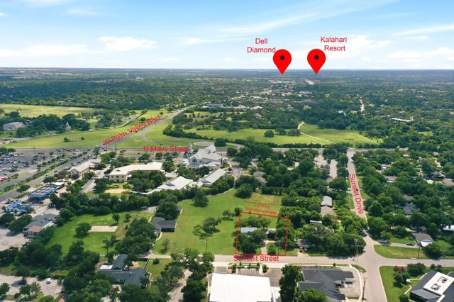 903 SUMMIT CRES, Round Rock, TX 78664