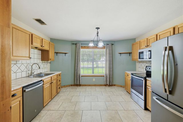 903 SUMMIT CRES, Round Rock, TX 78664