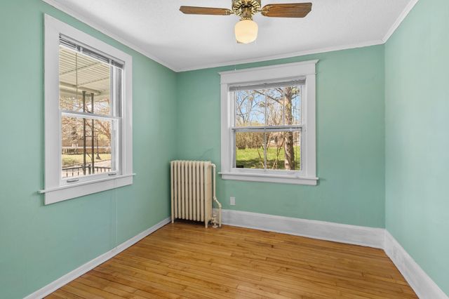 695 Idaho Avenue E, Saint Paul, MN 55106