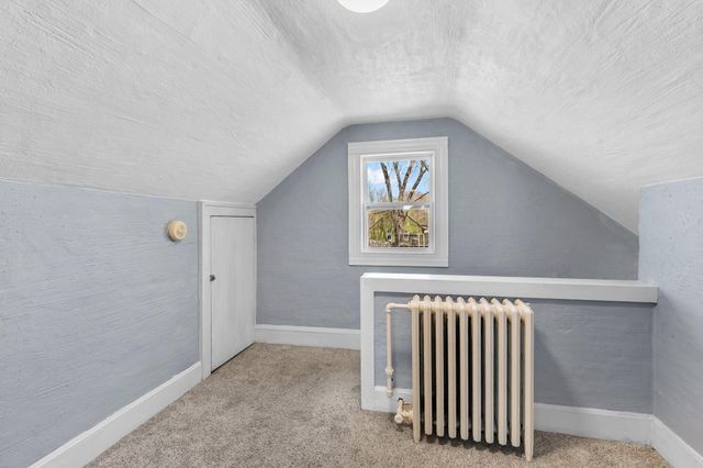 695 Idaho Avenue E, Saint Paul, MN 55106