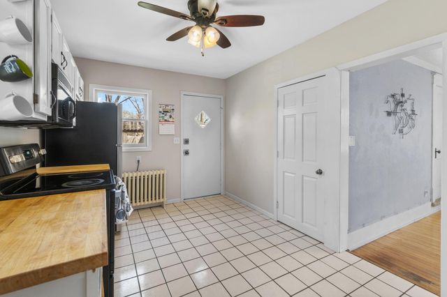 695 Idaho Avenue E, Saint Paul, MN 55106