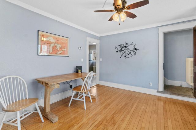 695 Idaho Avenue E, Saint Paul, MN 55106