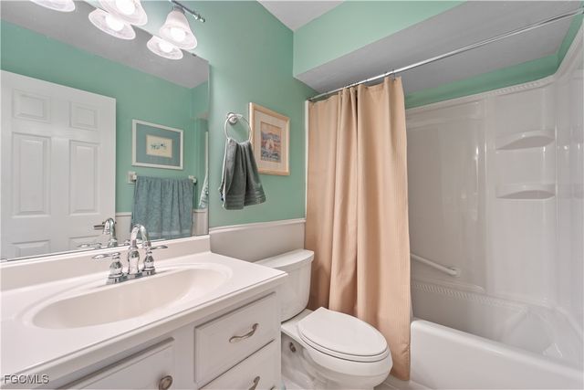 8430 Charter Club CIR 14, Fort Myers, FL 33919