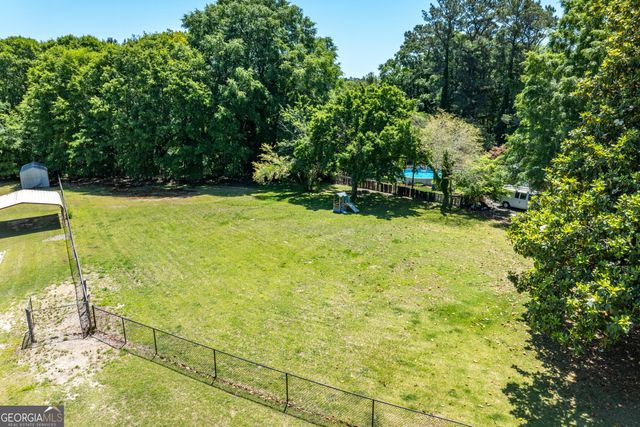 3710 Lake Carlton Road, Loganville, GA 30053