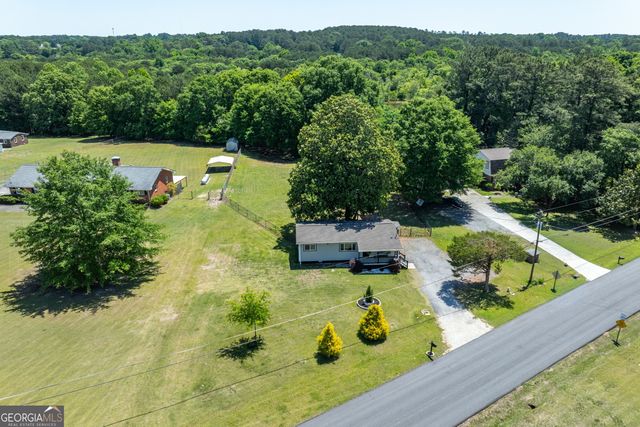 3710 Lake Carlton Road, Loganville, GA 30053