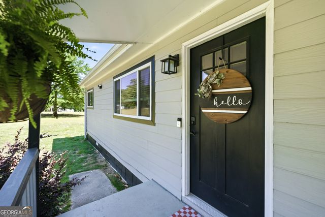 3710 Lake Carlton Road, Loganville, GA 30053