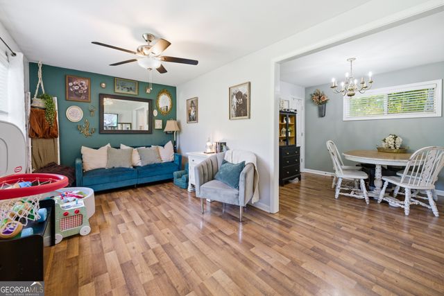 3710 Lake Carlton Road, Loganville, GA 30053