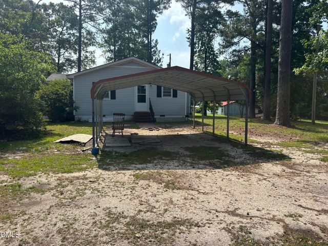 7941 Overhills Road, Spring Lake, NC 28390