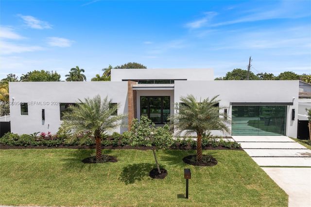 201 NE 27th Dr, Wilton Manors, FL 33334