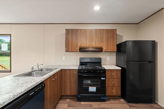 402 Marion Road, Dorchester, SC 29437