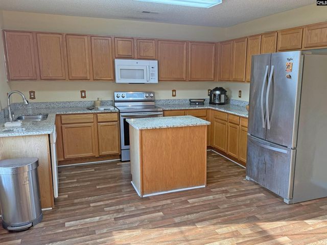 332 Summer Bend Road, Columbia, SC 29223