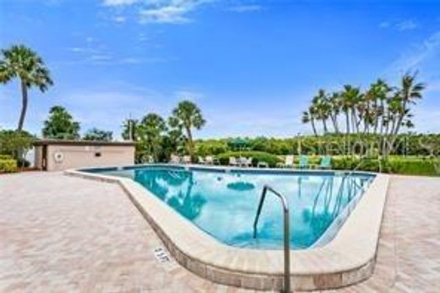 9950 62ND TERRACE N 404, St Petersburg, FL 33708