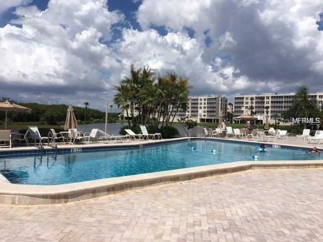 9950 62ND TERRACE N 404, St Petersburg, FL 33708