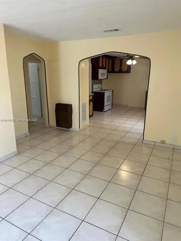 11108 Peachtree Dr 1, Miami, FL 33161