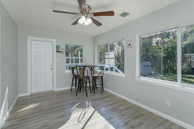 458 E UNIVERSITY AVENUE, Orange City, FL 32763