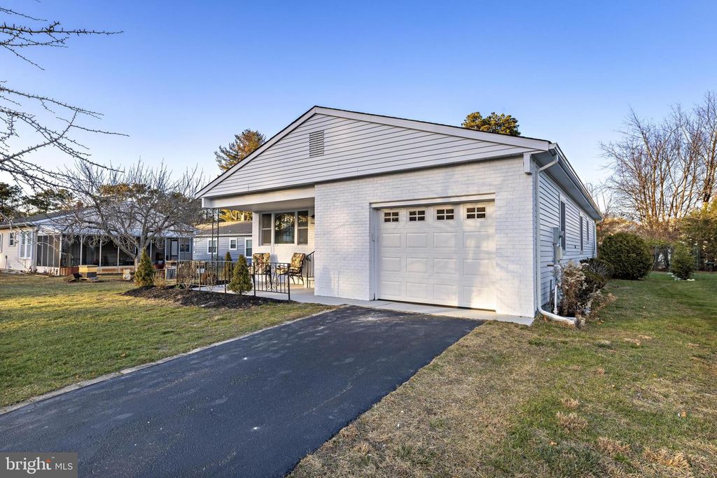 86 SAN CARLOS ST, Toms River, NJ 08757
