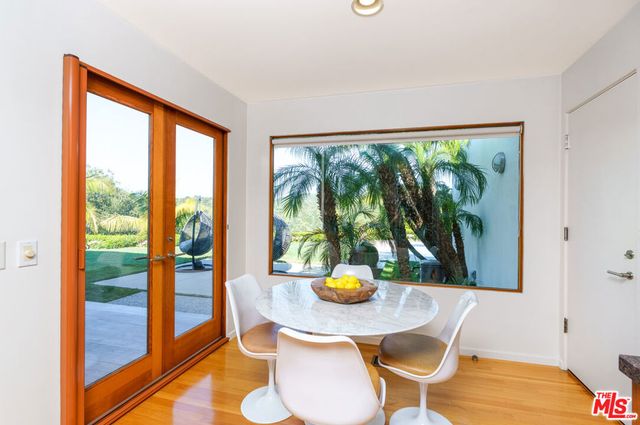 1530 Bel Air Road, Los Angeles, CA 90077