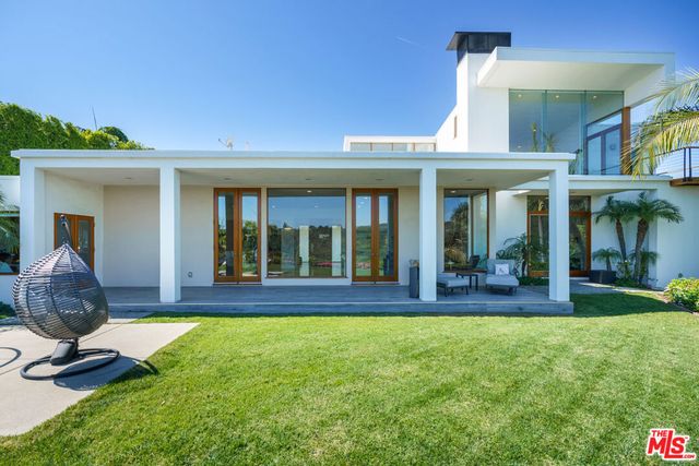 1530 Bel Air Road, Los Angeles, CA 90077