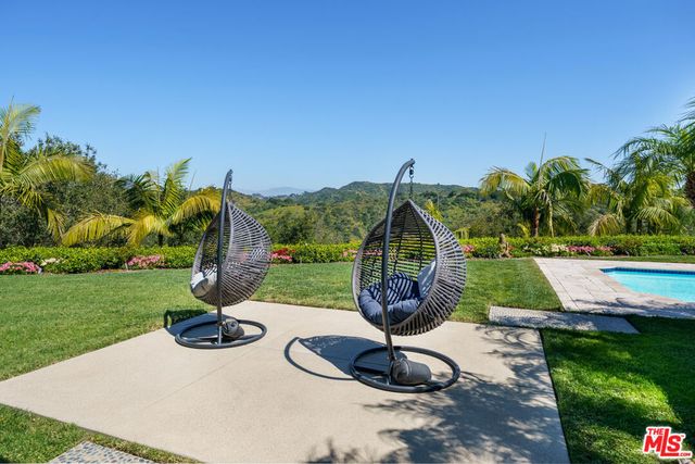 1530 Bel Air Road, Los Angeles, CA 90077