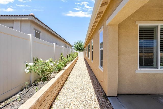 1519 Coronado, Beaumont, CA 92223