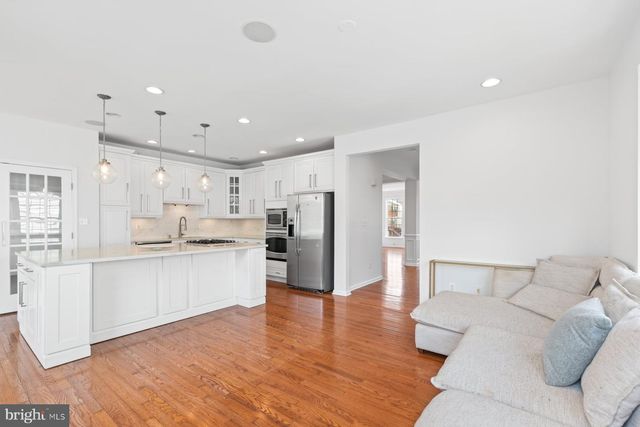 20056 NORTHVILLE HILLS TER, Ashburn, VA 20147