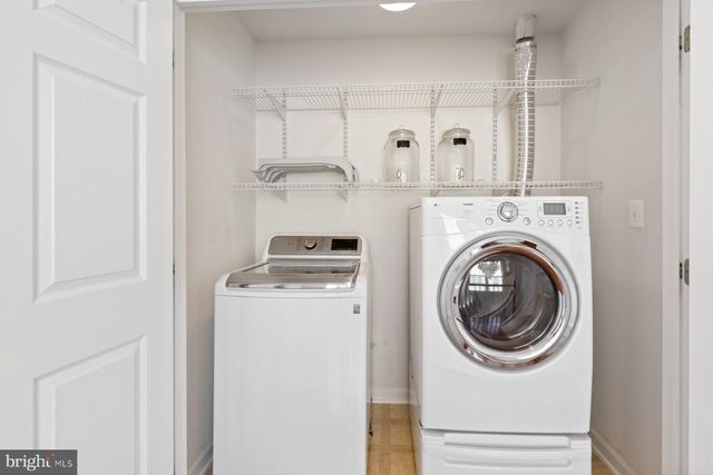 20056 NORTHVILLE HILLS TER, Ashburn, VA 20147