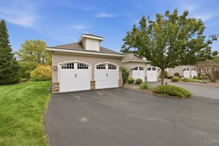 119 Star Gaze Circle, Manlius, NY 13066