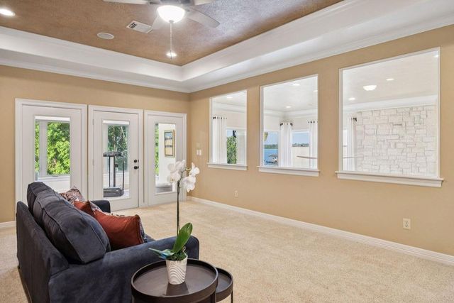 5911 Royal Point Court, Houston, TX 77345