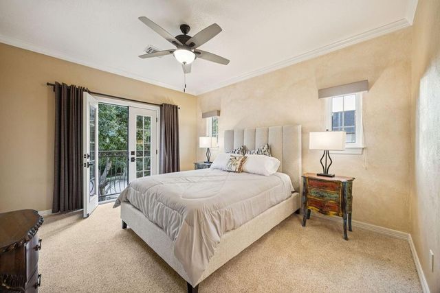 5911 Royal Point Court, Houston, TX 77345
