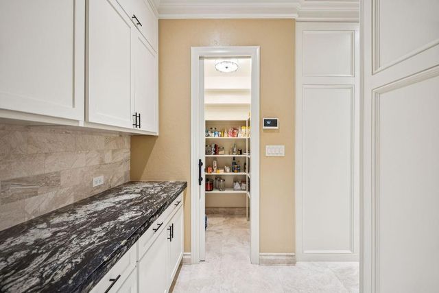 5911 Royal Point Court, Houston, TX 77345