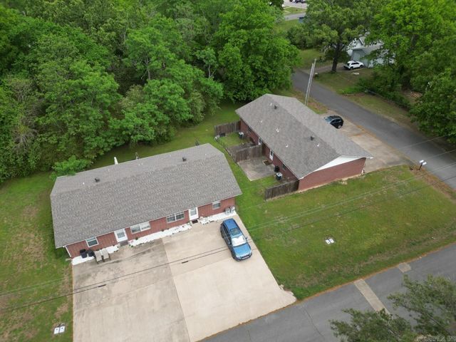 401 & 403 N Conway, Heber Springs, AR 72543