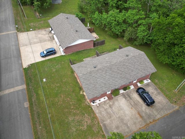 401 & 403 N Conway, Heber Springs, AR 72543